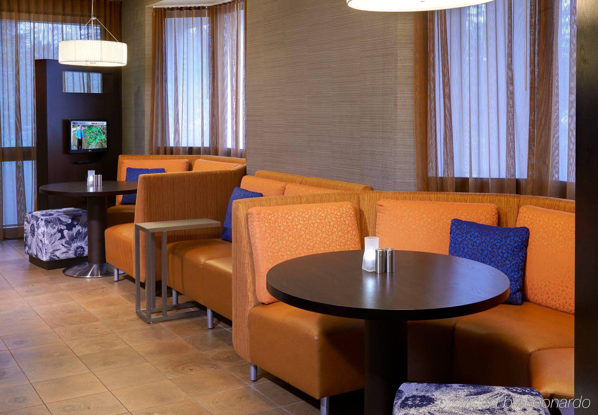 Best Western Plus Elgin - Chicago West Dundee Exterior foto